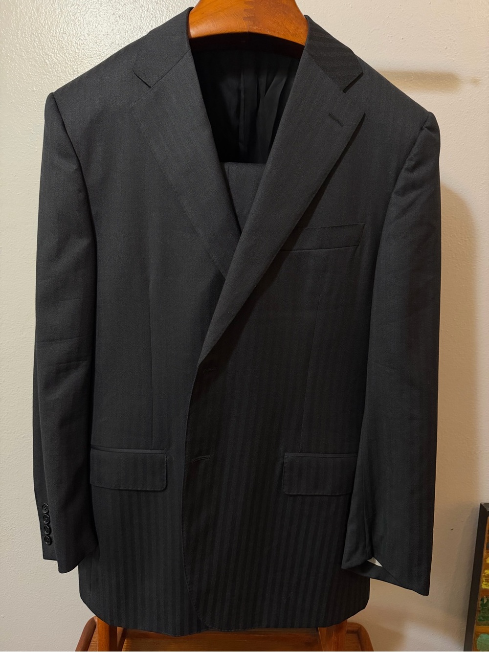 Canali Men’s Black Striped Wool 2-Piece Suit US 44R Pants 35x30 Regular Fit